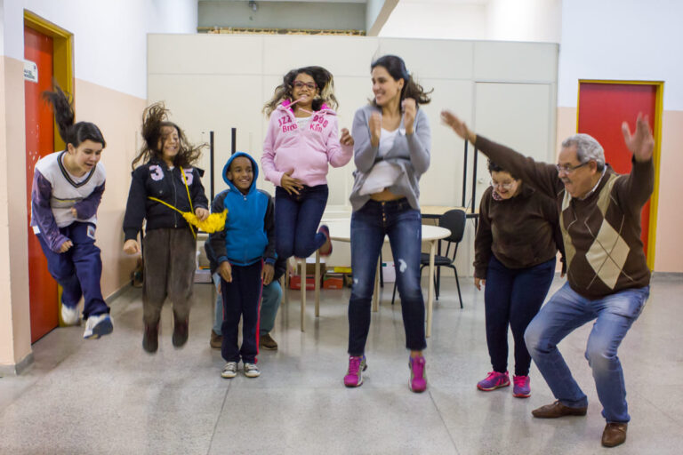 Jovens participantes da Turma do Jiló